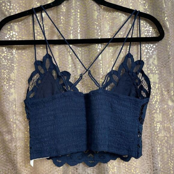 Free People Adella Bralette Crochet Ruched Floral Lace Navy Blue Small NWT - Picture 2 of 3